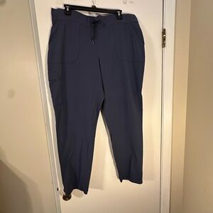 Columbia Women's Navy Cargo Pants